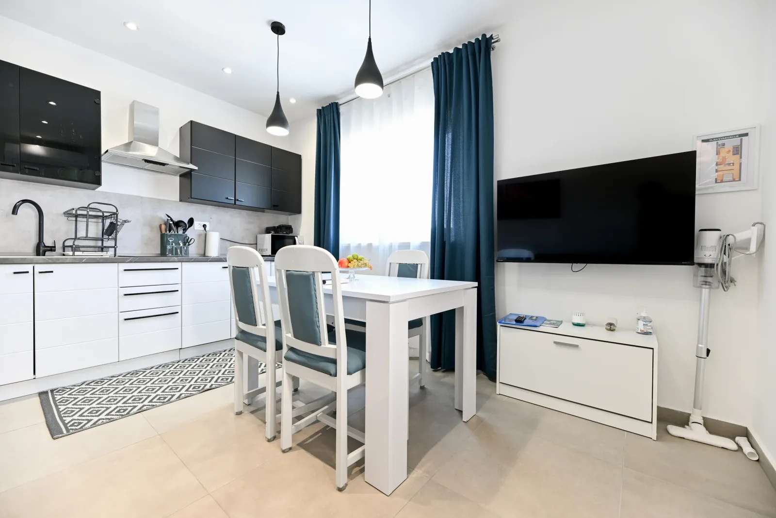 Apartman Harmony – kitchen and dining area