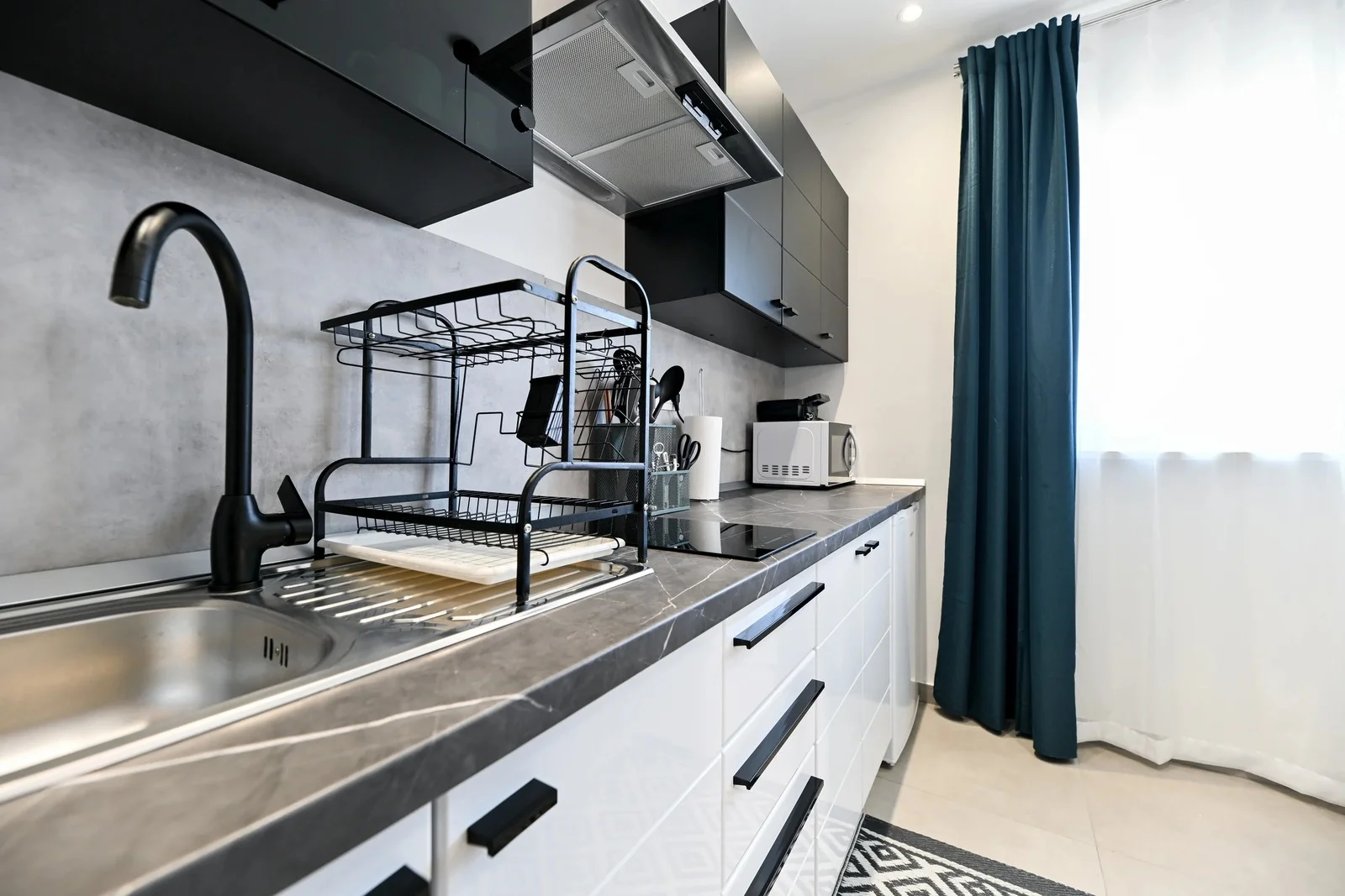 Apartman Harmony – kitchen sink and hob